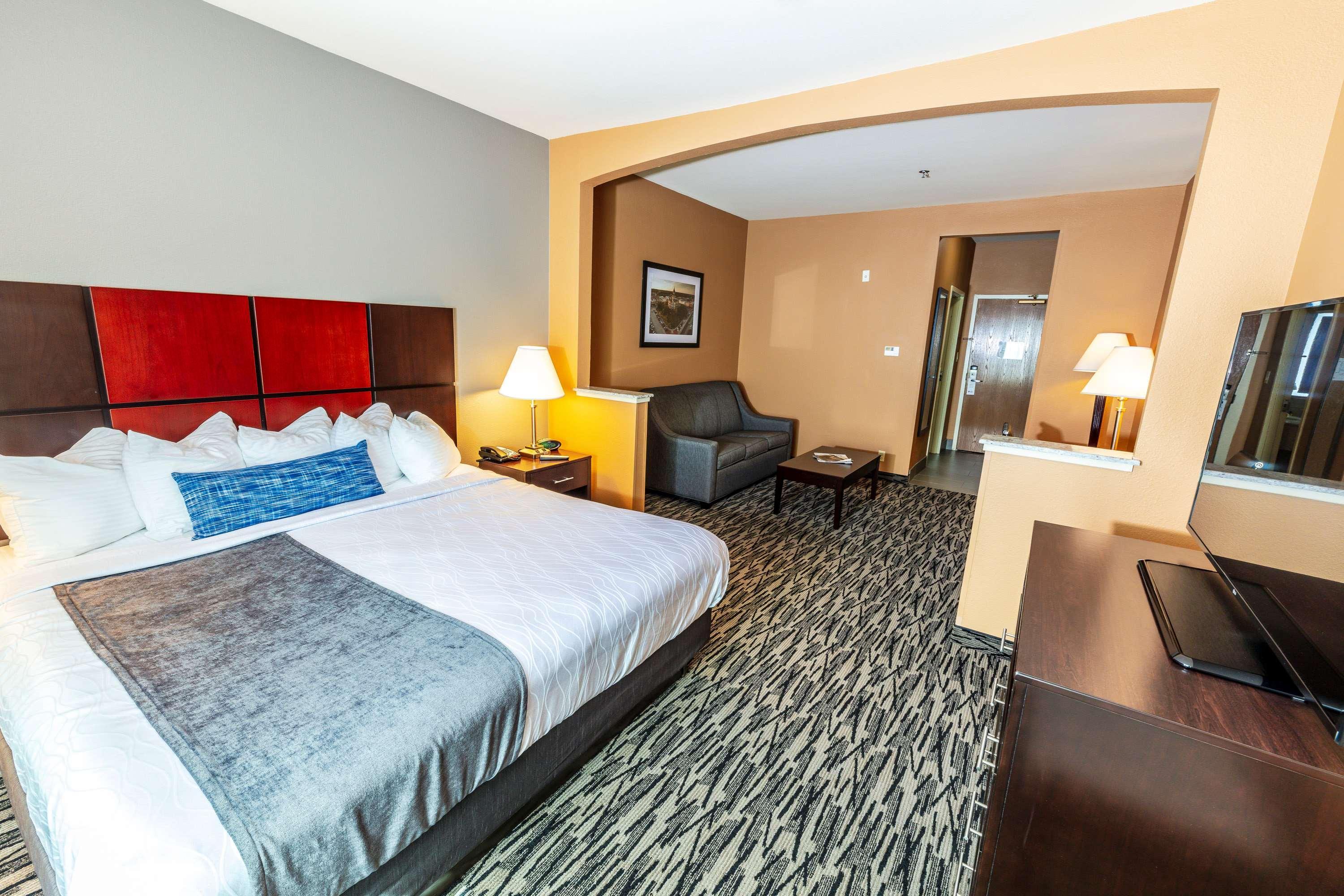 Best Western Plus Denton Inn & Suites Ngoại thất bức ảnh