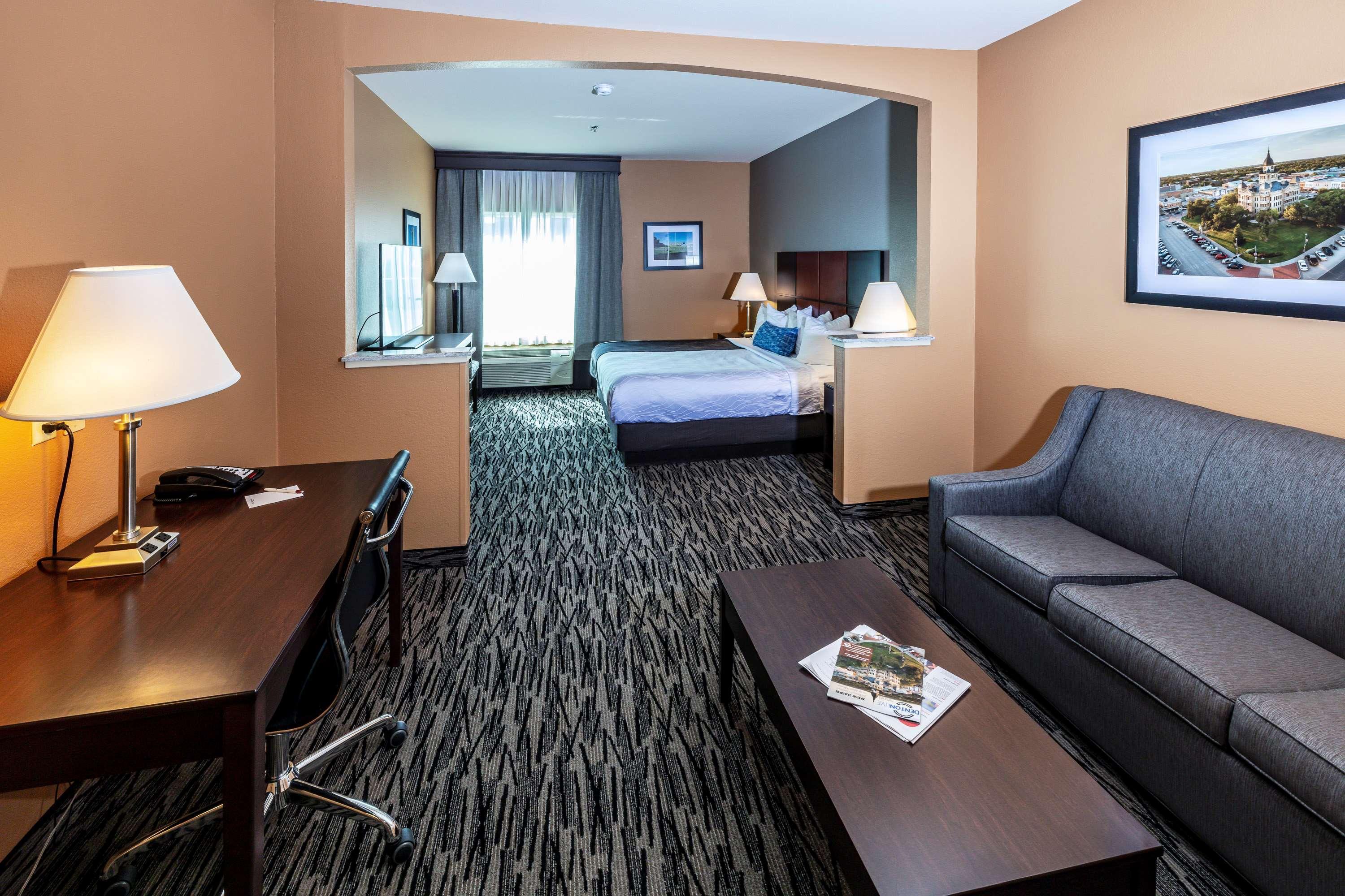 Best Western Plus Denton Inn & Suites Ngoại thất bức ảnh